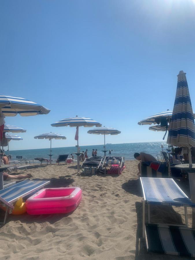 Villa Arberia Kryemëdhej Bagian luar foto