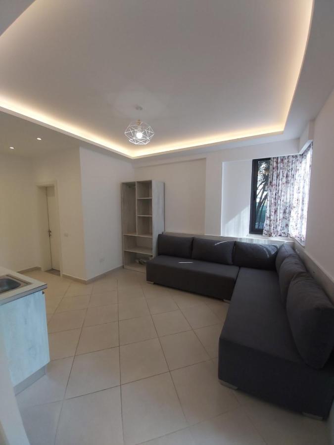 Villa Arberia Kryemëdhej Bagian luar foto