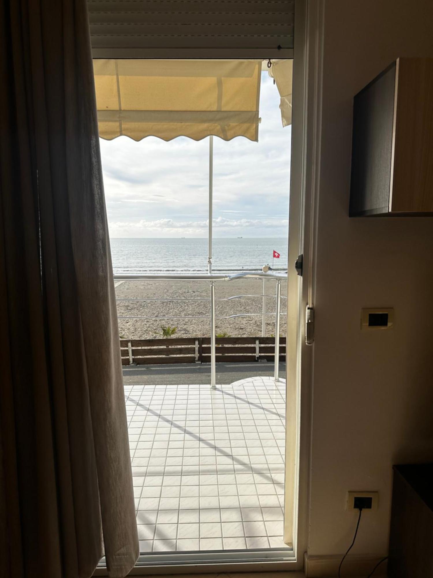 Villa Arberia Kryemëdhej Bagian luar foto
