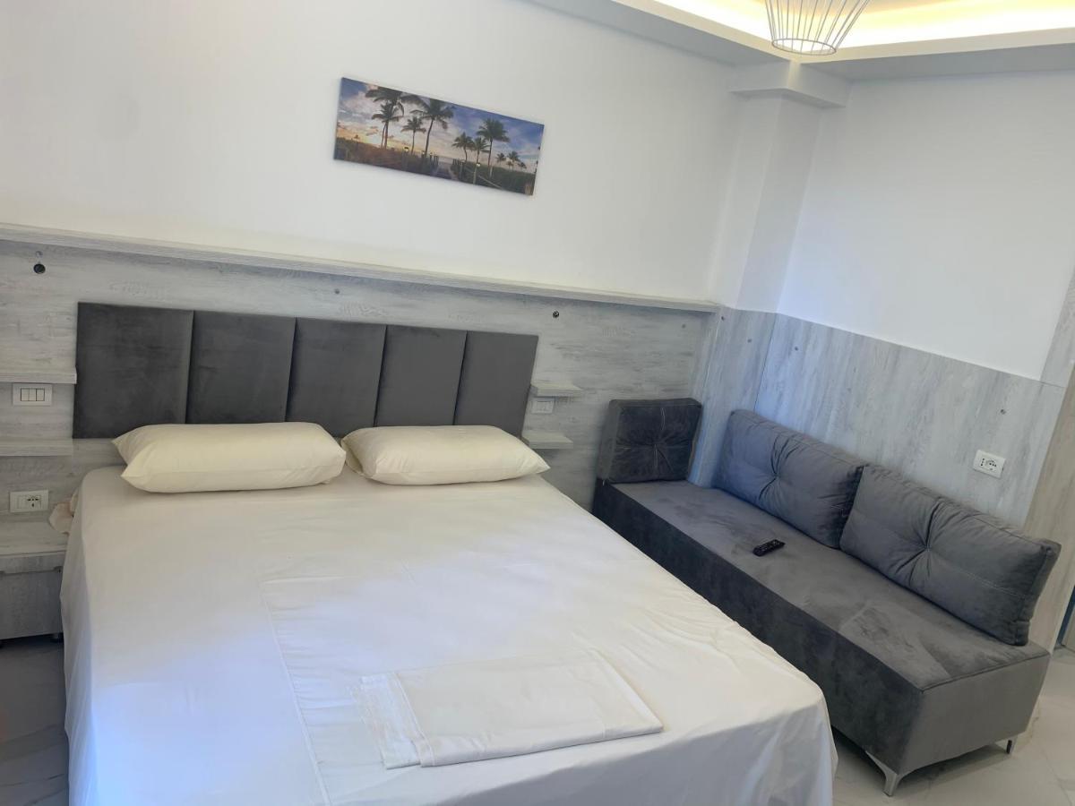 Villa Arberia Kryemëdhej Bagian luar foto